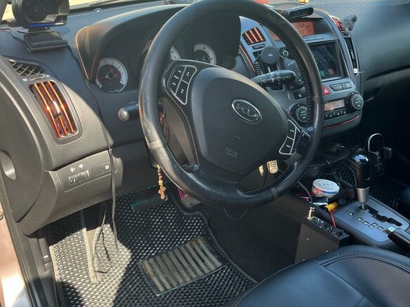 2009 Kia Ceed I, бежевый, 510000 рублей - вид 8