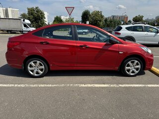 2012 Hyundai Solaris I, красный, 799000 рублей, вид 3