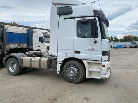 1999 Mercedes-Benz Actros, белый, 499000 рублей, вид 3