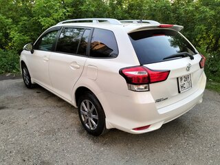 2018 Toyota Corolla Fielder XI (E160, E170) Рестайлинг 2, белый, 1480000 рублей, вид 3