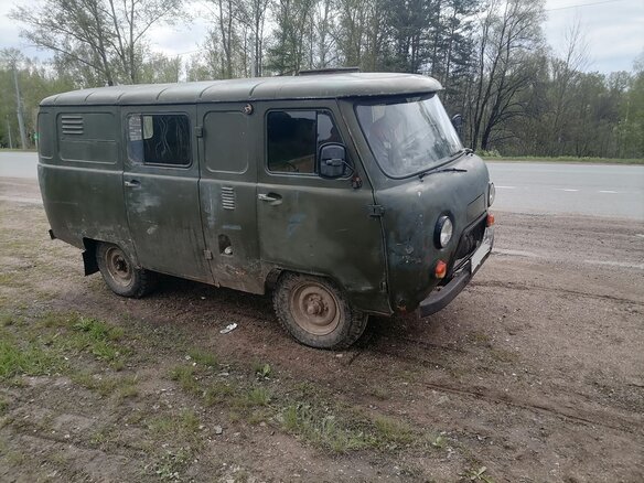 1993 УАЗ 2206, зелёный, 100000 рублей