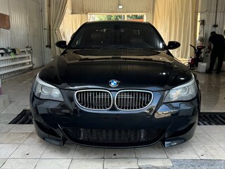 2008 BMW M5 IV (E60/E61), чёрный, 3300000 рублей, вид 3