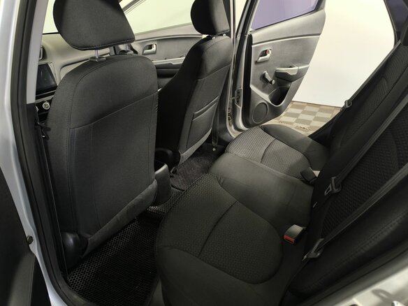 2015 Kia Rio III Рестайлинг, серый - вид 10