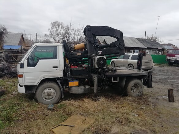 1993 Toyota Dyna, белый, 1800000 рублей - вид 7