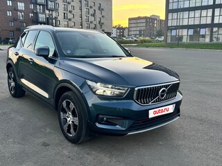 2020 Volvo XC40 I, синий, 3990000 рублей, вид 3