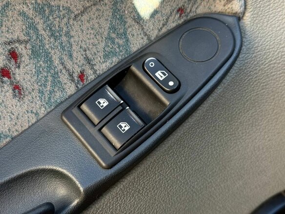 2007 Lada (ВАЗ) Kalina I, фиолетовый, 180000 рублей - вид 21