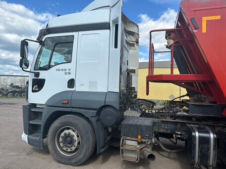 2015 Ford Cargo, белый, 2999000 рублей, вид 2