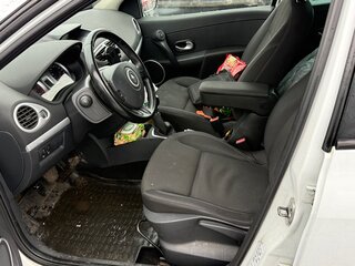 2009 Renault Clio III Рестайлинг, белый, 500000 рублей, вид 1