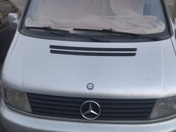 2002 Mercedes-Benz Vito 112 CDI I (W638), серебристый, 720000 рублей
