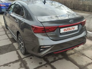 2019 Kia Cerato IV, серый, 1750000 рублей, вид 5