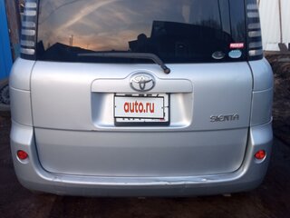 2003 Toyota Sienta I, серый, 585000 рублей, вид 3
