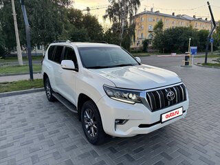 2018 Toyota Land Cruiser Prado 150 Series Рестайлинг 2, белый, 6150000 рублей, вид 5