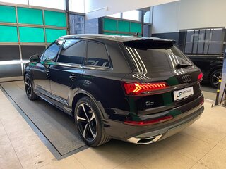 2020 Audi Q7 45 TDI II (4M) Рестайлинг, чёрный, 5300000 рублей, вид 4
