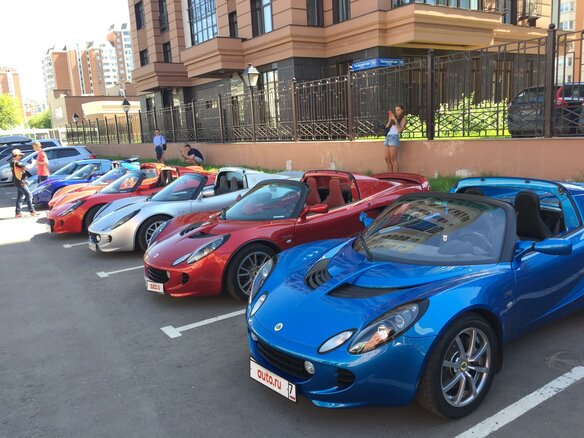 2008 Lotus Elise II, пурпурный - вид 1