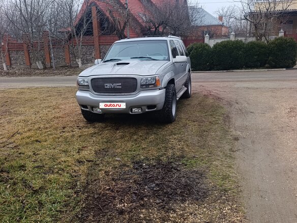 2000 GMC Yukon II (GMT800), серый, 1200000 рублей - вид 3
