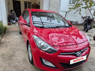2012 Hyundai i30 II, красный, 910000 рублей, вид 1