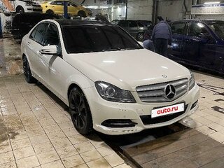 2011 Mercedes-Benz C-Класс 300 III (W204) Рестайлинг, белый, 1830000 рублей, вид 1