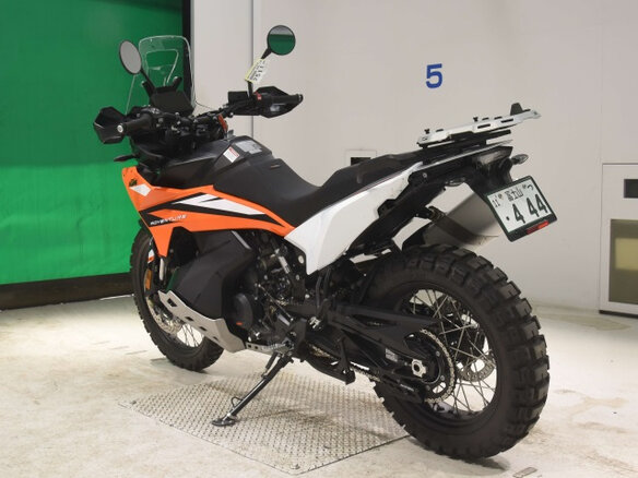 2023 KTM 890 Adventure, чёрный, 1100000 рублей - вид 5