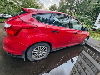 2011 Ford Focus III, красный, 600000 рублей, вид 4