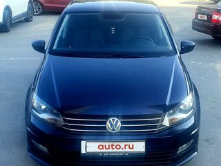 2016 Volkswagen Polo V Рестайлинг, синий, 1300000 рублей, вид 2