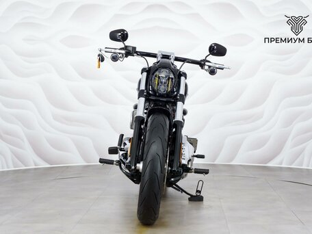 2019 Harley-Davidson Breakout, чёрный, 1699000 рублей, вид 4