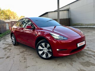 2022 Tesla Model Y Long Range I, красный, 4500000 рублей, вид 2