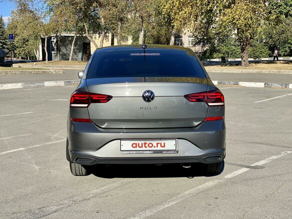 2020 Volkswagen Polo VI, серый - вид 5