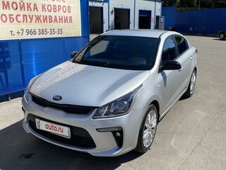2019 Kia Rio IV, серебристый, 1450000 рублей, вид 1