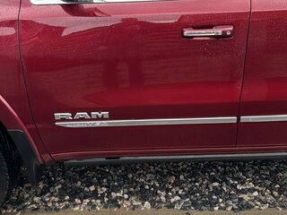 2020 Ram 1500 Crew Cab V, красный, 3500000 рублей, вид 4