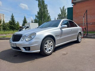 2003 Mercedes-Benz E-Класс 320 III (W211, S211), серебристый, 600000 рублей, вид 1