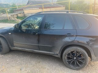 2010 BMW X5 30i II (E70), чёрный, 1950000 рублей, вид 3