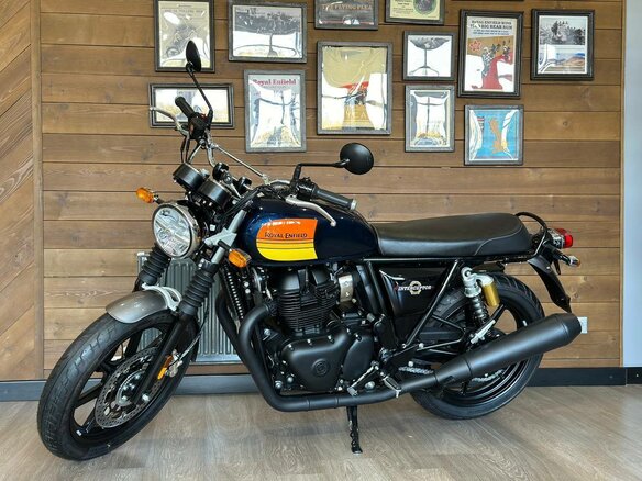 2025 Royal Enfield Interceptor 650, синий, 703000 рублей - вид 13