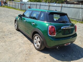 2020 Mini Hatch One III (F55/F56) Рестайлинг, зелёный, 2100000 рублей, вид 2