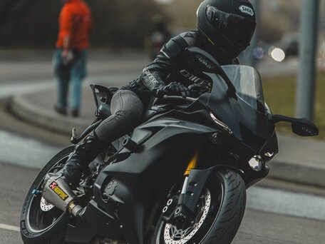 2019 Yamaha YZF-R6, чёрный, 1400000 рублей, вид 1