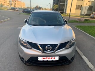 2017 Nissan Qashqai II, серебристый, 1700000 рублей, вид 2
