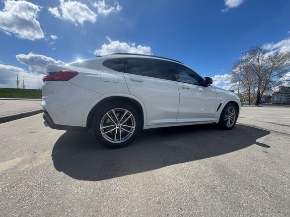 2018 BMW X4 20d II (G02), белый, 3750000 рублей - вид 4