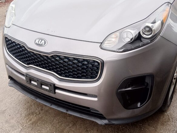 2018 Kia Sportage IV, серый, 2200000 рублей