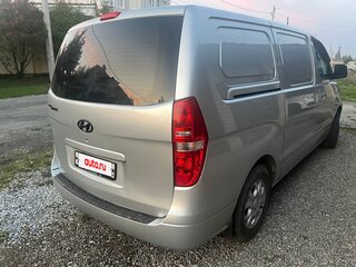 2008 Hyundai Grand Starex I, серый, 990000 рублей, вид 3