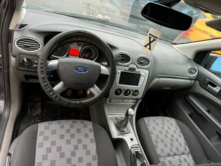 2009 Ford Focus II Рестайлинг, серый, 315000 рублей, вид 5