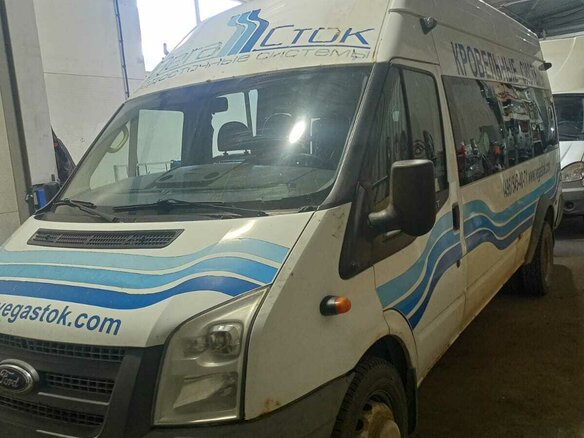 2013 Ford Transit, белый, 975000 рублей - вид 1
