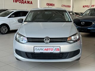 2014 Volkswagen Polo V, бежевый, 945000 рублей, вид 2