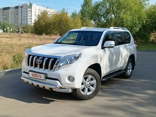 2015 Toyota Land Cruiser Prado 6-speed 150 Series Рестайлинг 1, белый, 4250000 рублей, вид 1