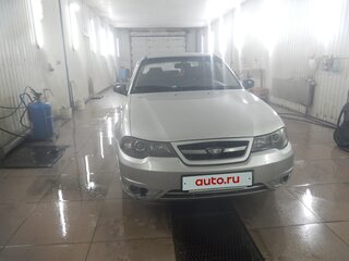 2011 Daewoo Nexia I Рестайлинг, серебристый, 225000 рублей, вид 3