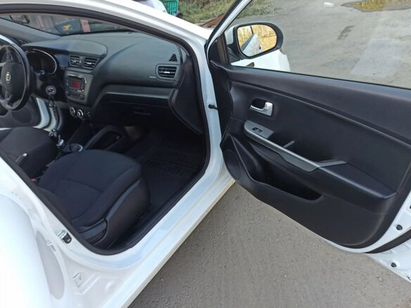 2014 Kia Rio III, белый, 770000 рублей - вид 13