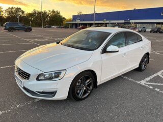 2013 Volvo S60 II Рестайлинг, белый, 1420000 рублей, вид 1