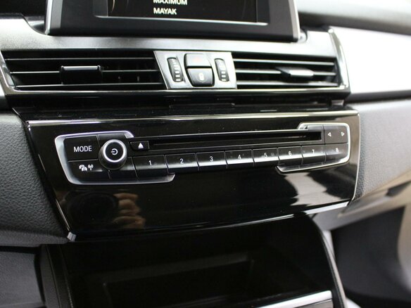 2015 BMW 2 серии Active Tourer 216d F45, чёрный - вид 17