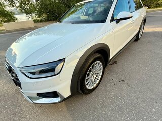 2020 Audi A4 allroad 45 TFSI V (B9) Рестайлинг, белый, 3500000 рублей, вид 2