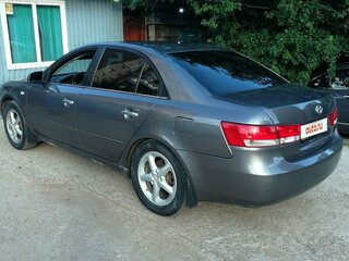 2006 Hyundai Sonata V (NF), серый, 600000 рублей, вид 5