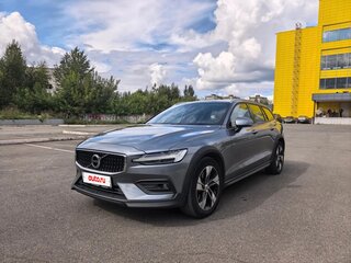 2021 Volvo V60 Cross Country II, серый, 3549000 рублей, вид 1