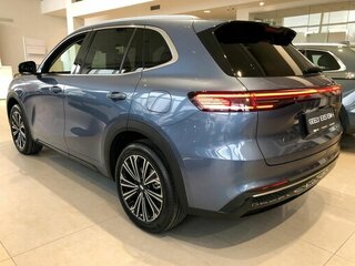 2026 Geely EX5 Гибрид EM-i, синий, 3969990 рублей, вид 2